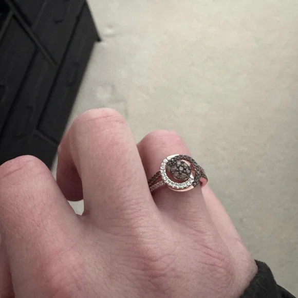 Suzy Levian ring NWOT - Picture 3 of 4